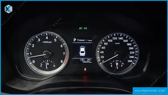 HYUNDAI GRANDEUR 3.0 LPI MODERN (RENTAL CAR)
