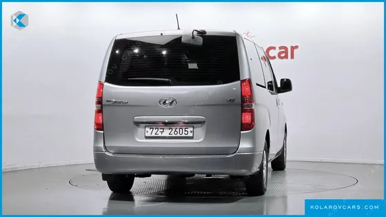 HYUNDAI STAREX 12-SEATER WAGON