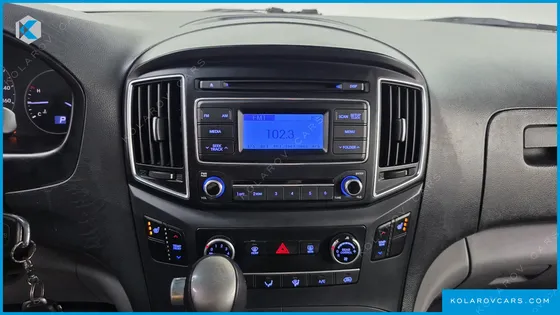 HYUNDAI STAREX 12-SEATER WAGON
