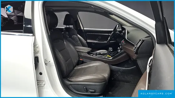 HYUNDAI GRANDEUR 3.0 LPI MODERN (RENTAL CAR)