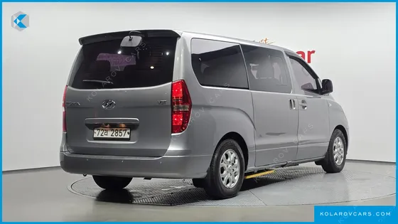 HYUNDAI STAREX 12-SEATER WAGON