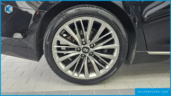 HYUNDAI GRANDEUR 3.0 EXCLUSIVE
