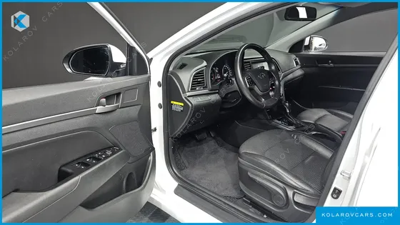 HYUNDAI ELANTRA (AVANTE) 1.6 GDI SMART