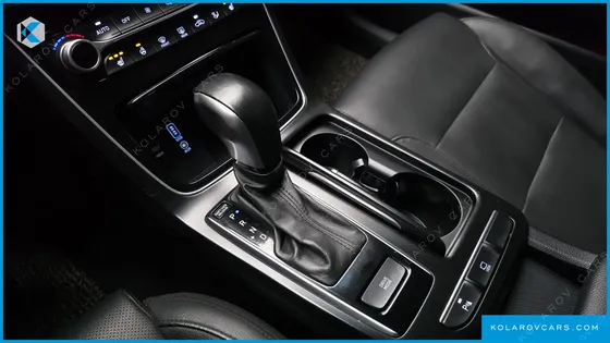 HYUNDAI GRANDEUR 2.4 MODERN BASIC (RENTAL CAR)