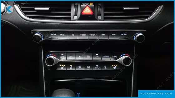 HYUNDAI GRANDEUR 2.4 MODERN BASIC (RENTAL CAR)