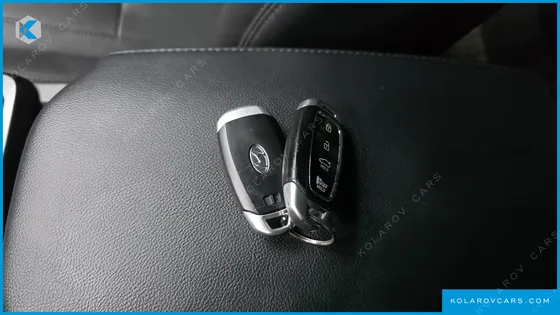 HYUNDAI GRANDEUR 2.4 MODERN BASIC (RENTAL CAR)
