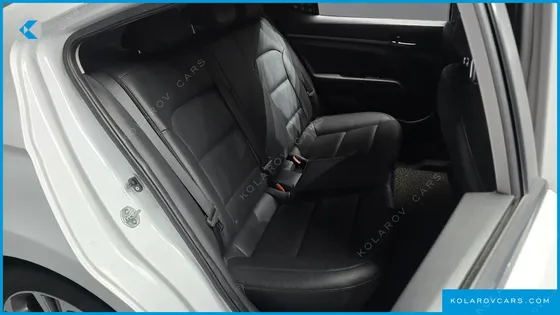 HYUNDAI ELANTRA (AVANTE) 1.6 GDI VALUE PLUS
