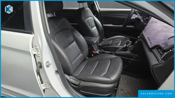 HYUNDAI ELANTRA (AVANTE) 1.6 GDI VALUE PLUS