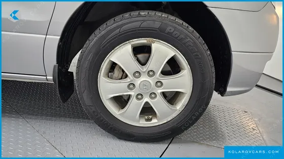 HYUNDAI STAREX 4WD 12-SEATER WAGON