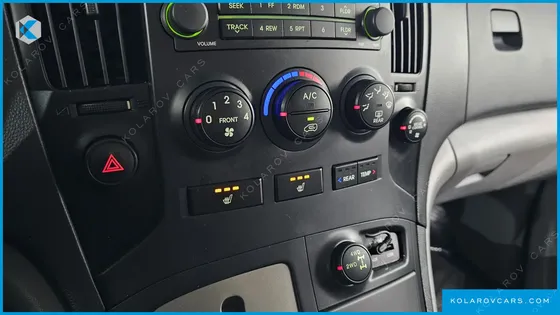 HYUNDAI STAREX 4WD 12-SEATER WAGON