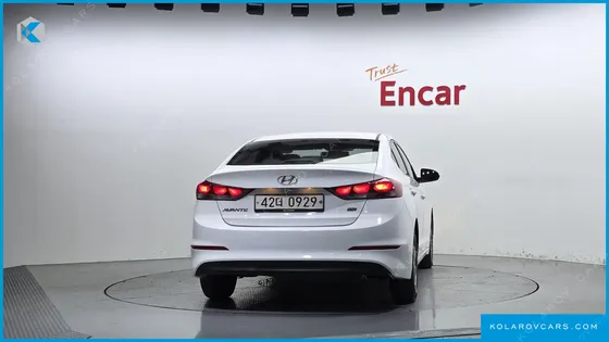HYUNDAI ELANTRA (AVANTE) 1.6 GDI SMART