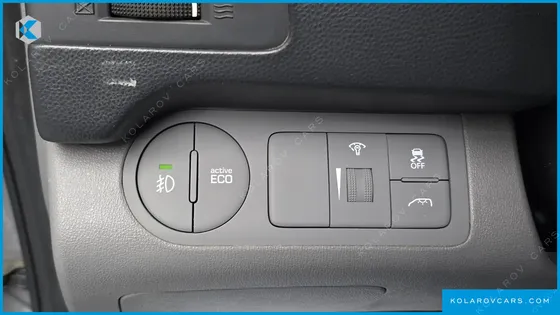 HYUNDAI STAREX 12-SEATER WAGON