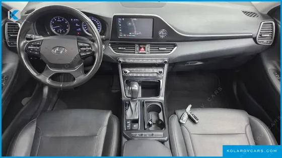 HYUNDAI GRANDEUR 3.0 MODREN BASIC (RENTAL CAR)