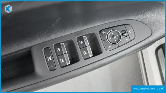 HYUNDAI GRANDEUR 3.0 MODREN BASIC (RENTAL CAR)