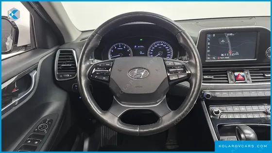 HYUNDAI GRANDEUR 3.0 MODREN BASIC (RENTAL CAR)