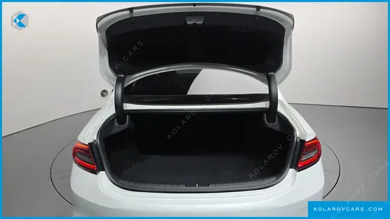 HYUNDAI GRANDEUR 3.0 MODREN BASIC (RENTAL CAR)