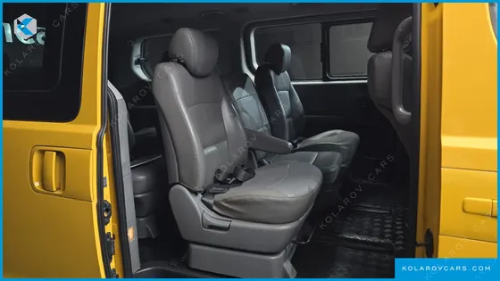 HYUNDAI STAREX GUARD CAR OF CHILDREN