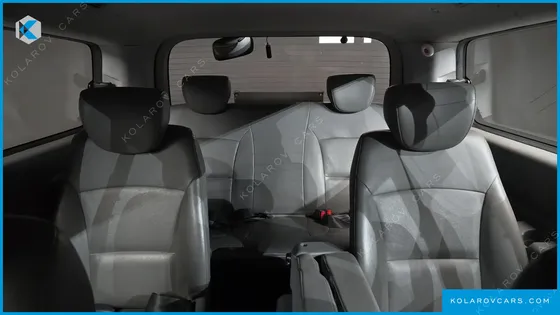 HYUNDAI STAREX GUARD CAR OF CHILDREN