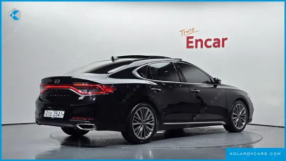 HYUNDAI GRANDEUR 2.4 PREMIUM