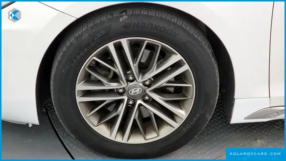 HYUNDAI GRANDEUR 2.4 PREMIUM