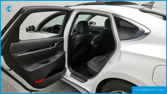 HYUNDAI GRANDEUR 2.4 PREMIUM