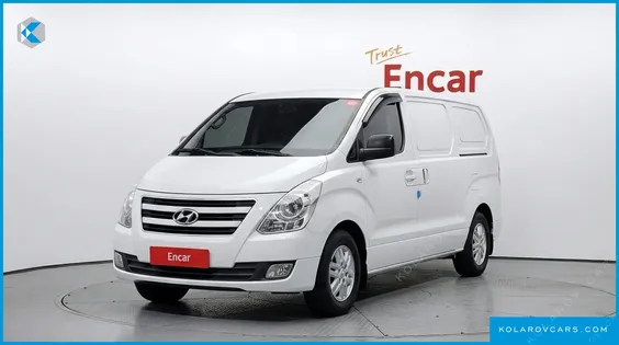 HYUNDAI STAREX 3-SEATER VAN