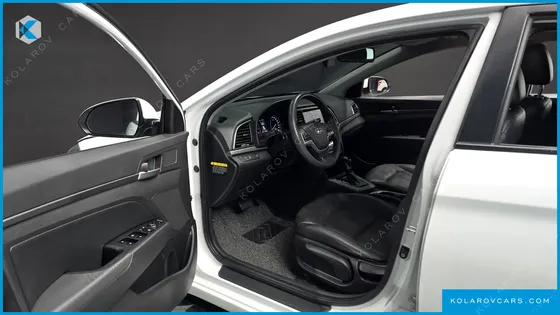 HYUNDAI ELANTRA (AVANTE) 1.6 GDI VALUE PLUS