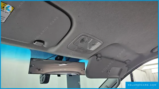 HYUNDAI STAREX 12-SEATER WAGON