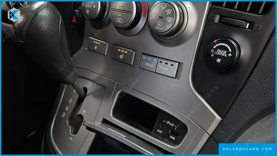 HYUNDAI STAREX 12-SEATER WAGON