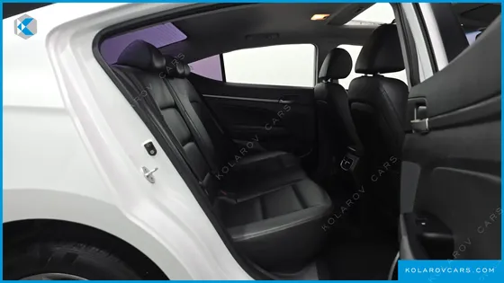 HYUNDAI ELANTRA (AVANTE) 1.6 GDI MODERN