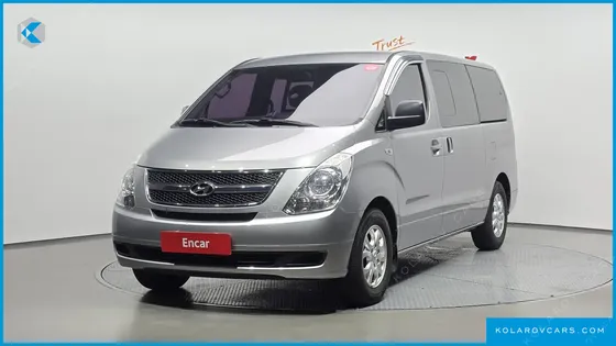 HYUNDAI STAREX 12-SEATER WAGON