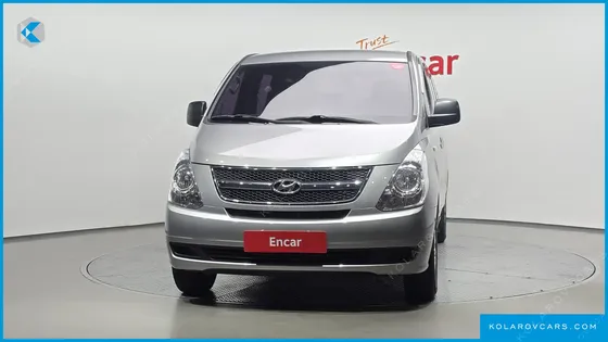 HYUNDAI STAREX 12-SEATER WAGON