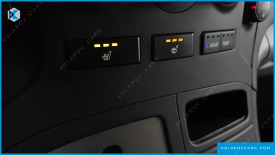 HYUNDAI STAREX 12-SEATER WAGON
