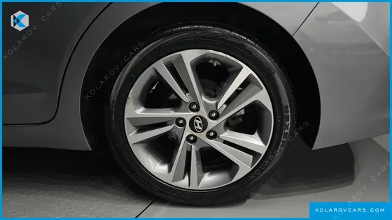 HYUNDAI ELANTRA (AVANTE) 1.6 GDI VALUE PLUS