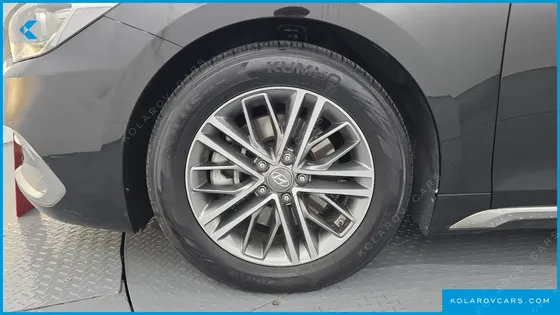 HYUNDAI GRANDEUR 2.4 PREMIUM