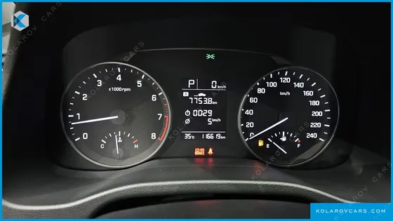 HYUNDAI ELANTRA (AVANTE) 1.6 LPI STYLE (RENTAL CAR)