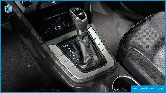 HYUNDAI ELANTRA (AVANTE) 1.6 LPI STYLE (RENTAL CAR)