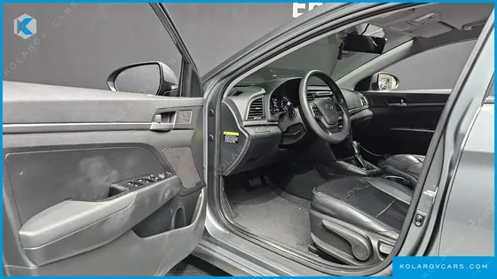 HYUNDAI ELANTRA (AVANTE) 1.6 LPI STYLE (RENTAL CAR)