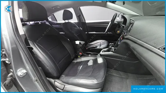 HYUNDAI ELANTRA (AVANTE) 1.6 LPI STYLE (RENTAL CAR)