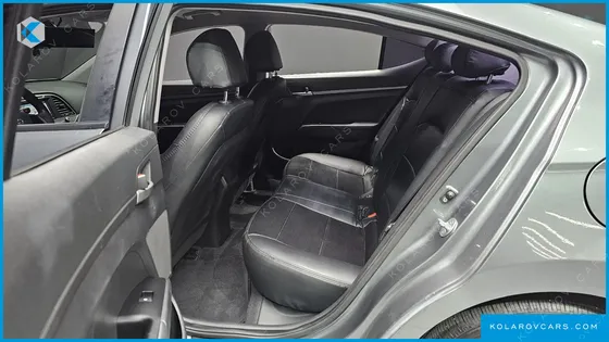 HYUNDAI ELANTRA (AVANTE) 1.6 LPI STYLE (RENTAL CAR)