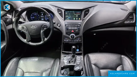 HYUNDAI GRANDEUR HG240 MODERN