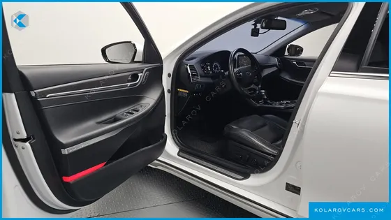 HYUNDAI GRANDEUR 3.0 EXCLUSIVE
