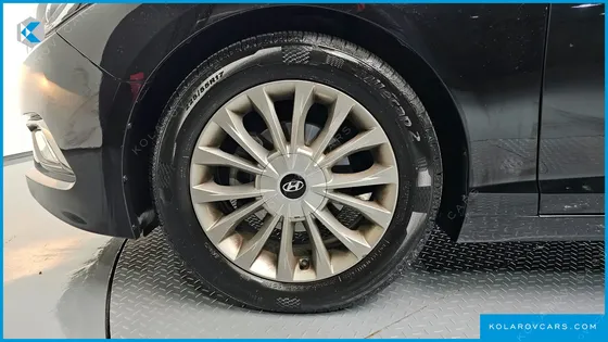 HYUNDAI SONATA 2.0 SMART
