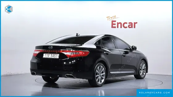 HYUNDAI GRANDEUR HG300 PREMIUM