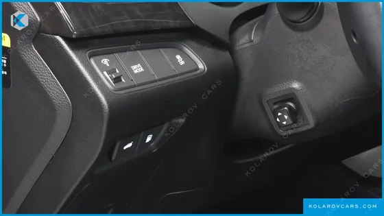 HYUNDAI GRANDEUR HG300 PREMIUM