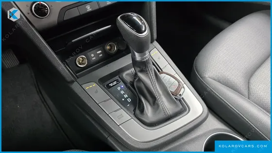 HYUNDAI ELANTRA (AVANTE) 1.6 GDI VALUE PLUS