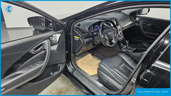 HYUNDAI GRANDEUR HG240 MODERN