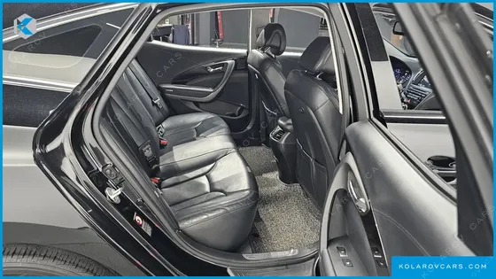 HYUNDAI GRANDEUR HG240 MODERN