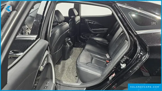 HYUNDAI GRANDEUR HG240 MODERN