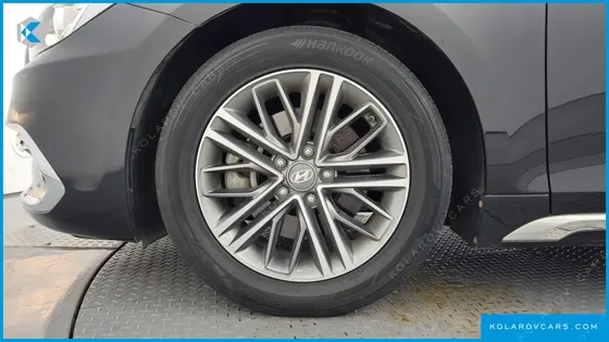 HYUNDAI GRANDEUR 2.4 PREMIUM